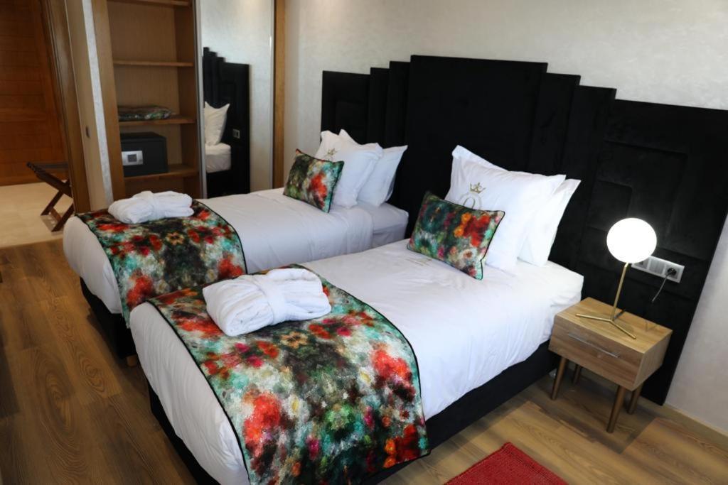 Quiet Hotel Kazablanka Dış mekan fotoğraf