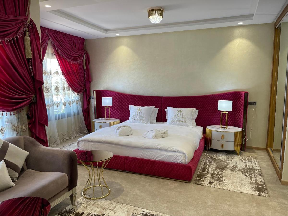 Quiet Hotel Kazablanka Dış mekan fotoğraf